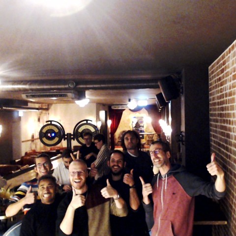 1698856075905_backstages.jpg